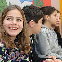 Eröffnung der Volksschule Treffen