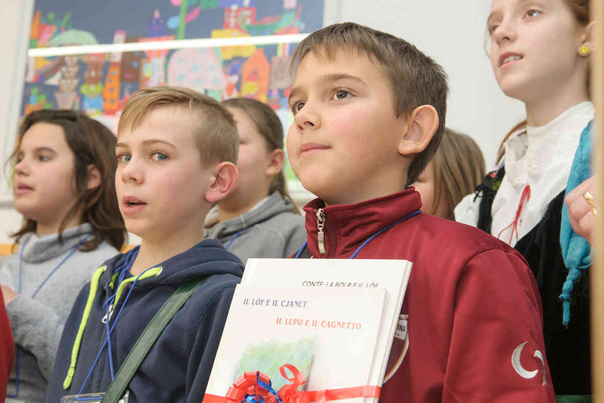 Eröffnung der Volksschule Treffen