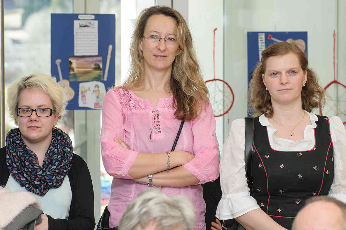 Eröffnung der Volksschule Treffen